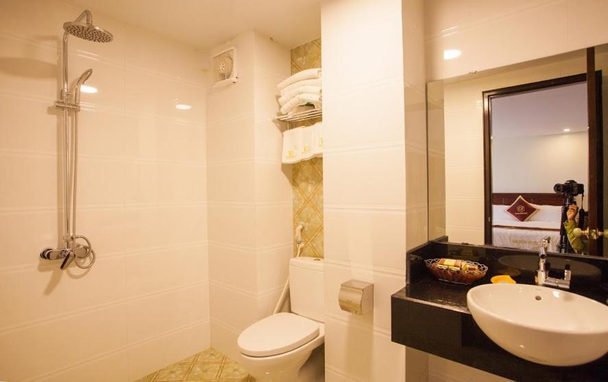 Khach San Kim Dong Hotel Hoang Nga Eksteriør billede